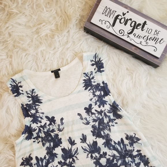 J. Crew Tops - ❤J. Crew White and Blue Sleevless Top